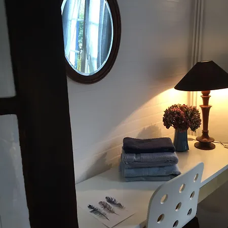 Chez Fred Et Cecile לינה וארוחת בוקר